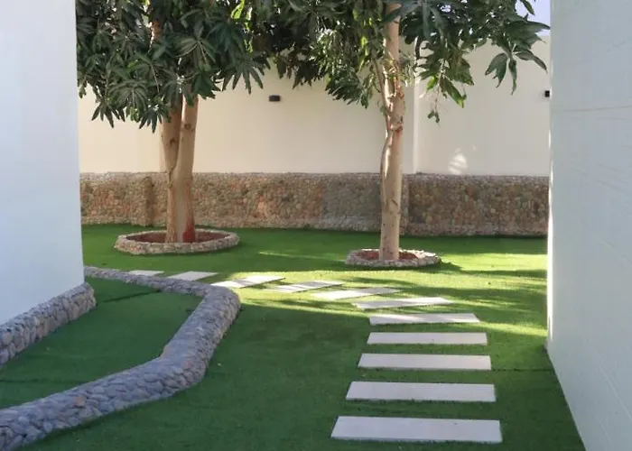 Zahra Club فندق مبيت وإفطار الغردقة